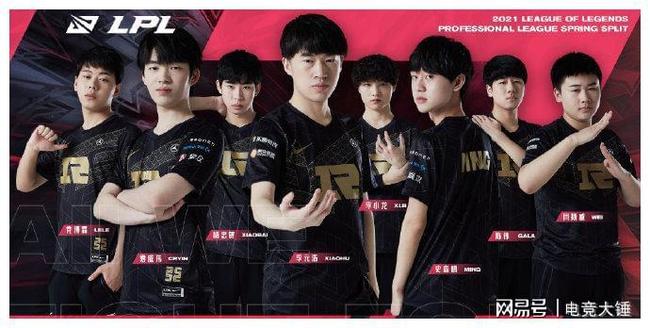 三分出手占 三分出手占